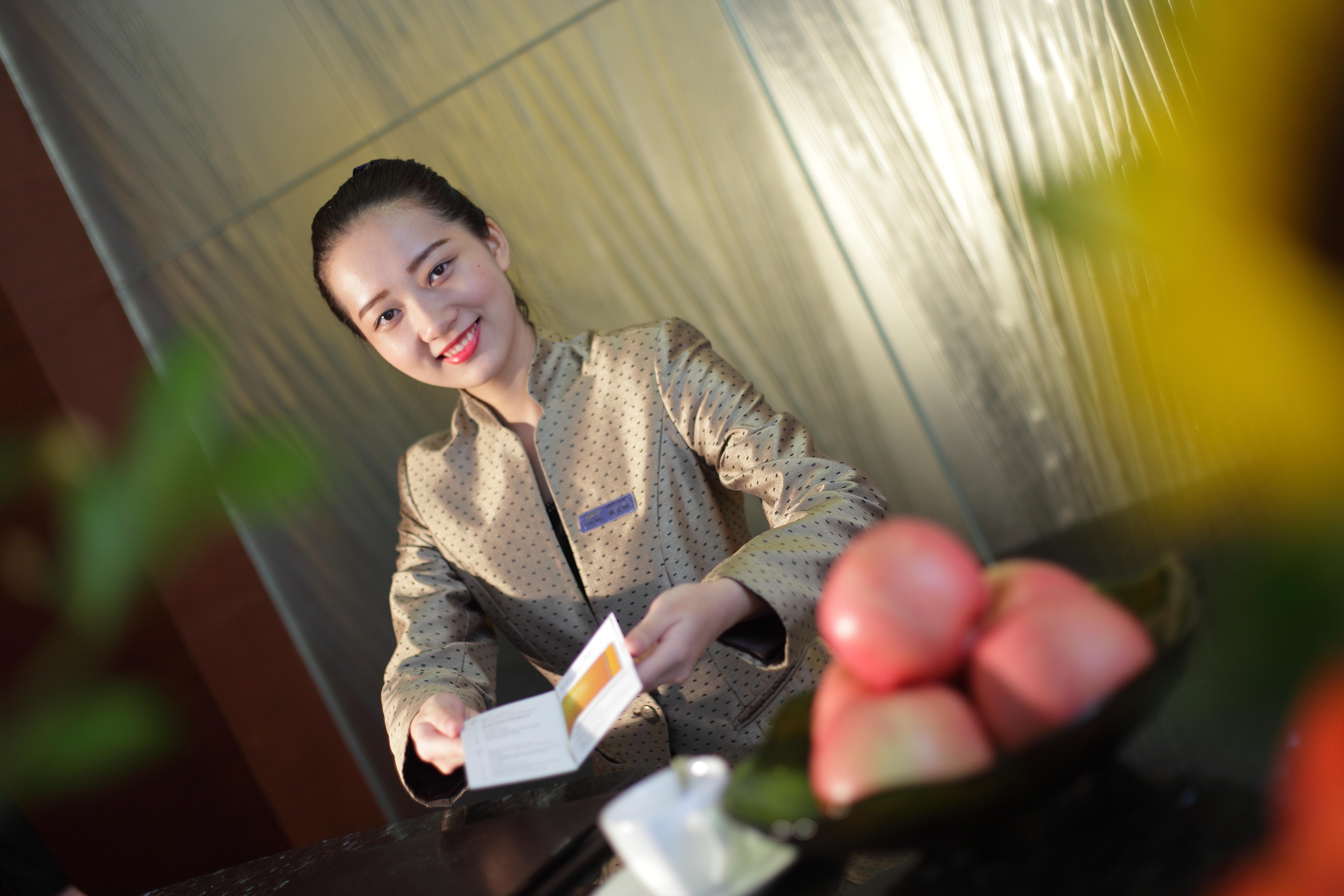 Zhuhai Charming Holiday Hotel-Free Welcome Fruit Plate Exterior photo